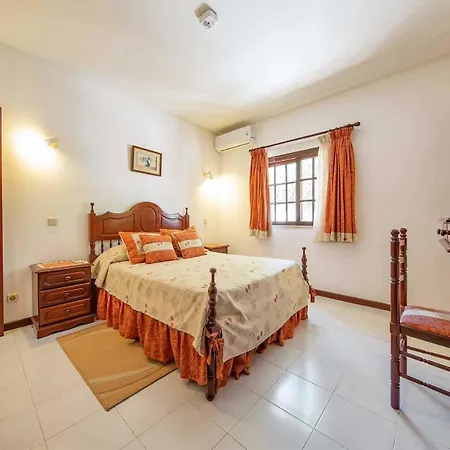 别墅 Vale Formoso Sleeps 4 Air Con Wifi *